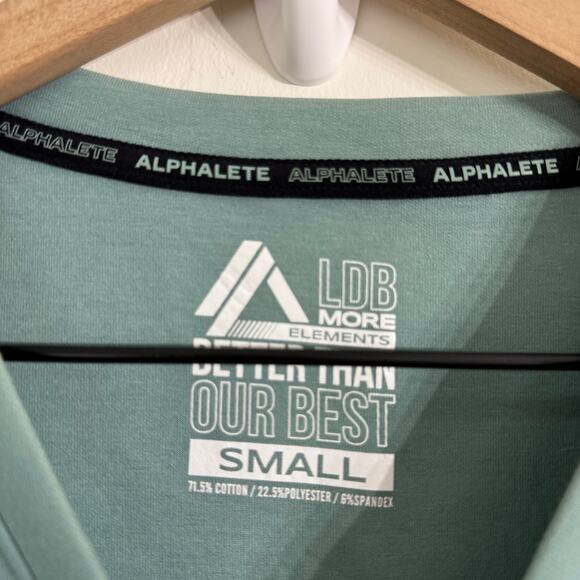 Alphalete Woman’s ELMTS Short Sleeve  Crop Top Teal Blue Size Small - Picture 6 of 7
